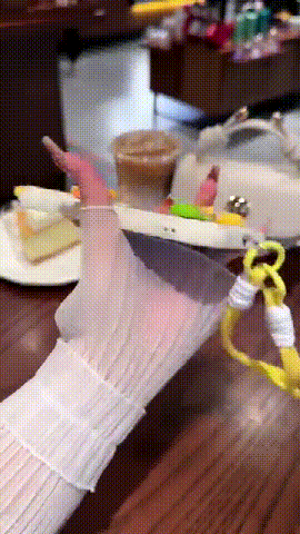 1710403001719653.gif 动图3).gif